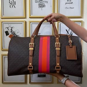 Bedford Michael kors extra large bag.